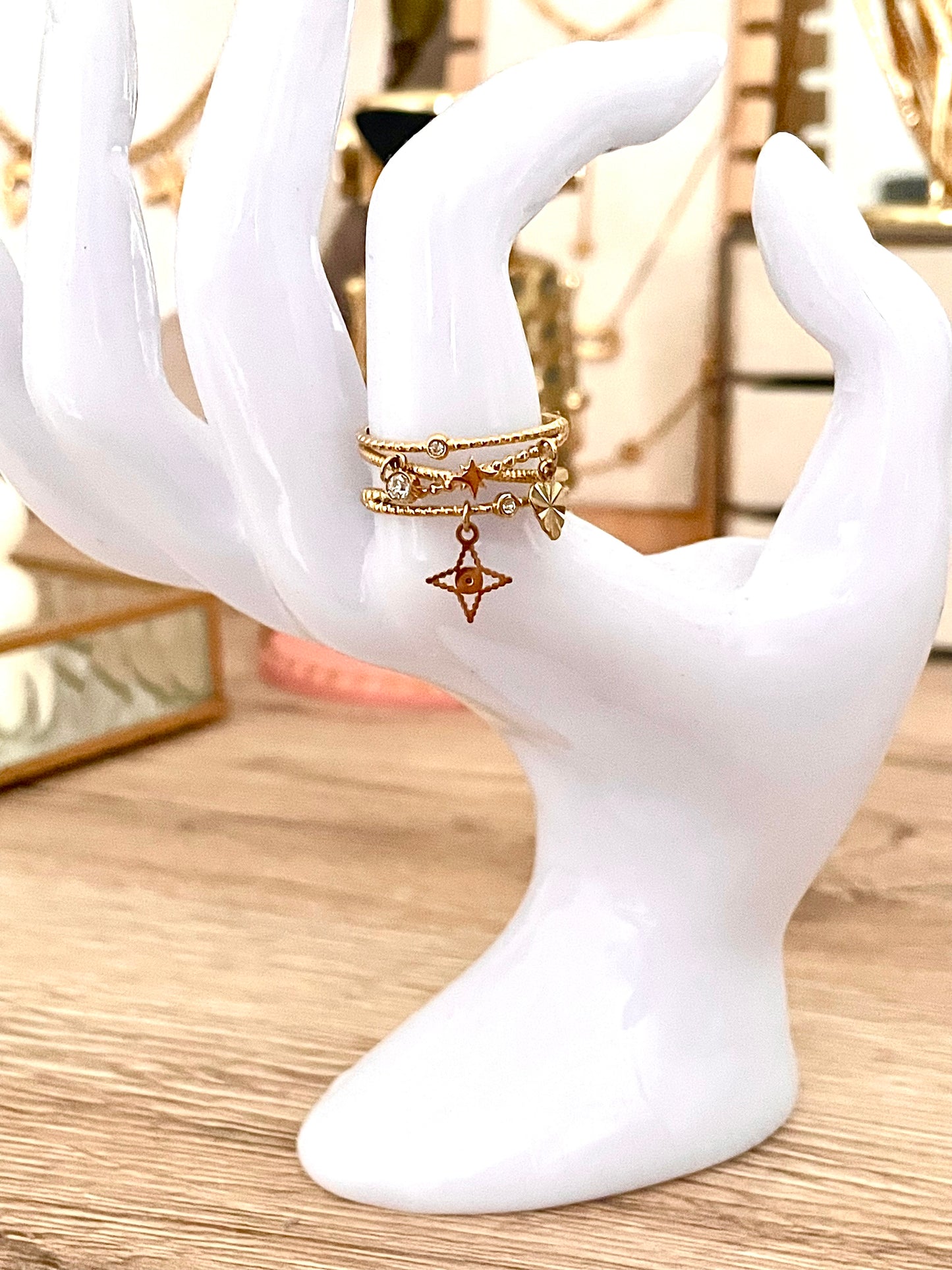 Bague Nélia Charms strass, cœur,étoile, acier inoxydable doré.