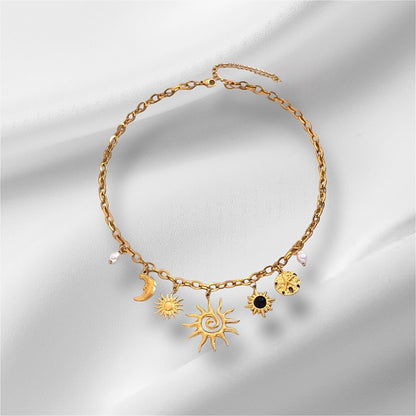 Collier Charms Lydia soleil, acier inoxydable doré.